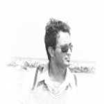 آرش آريايي Profile Picture